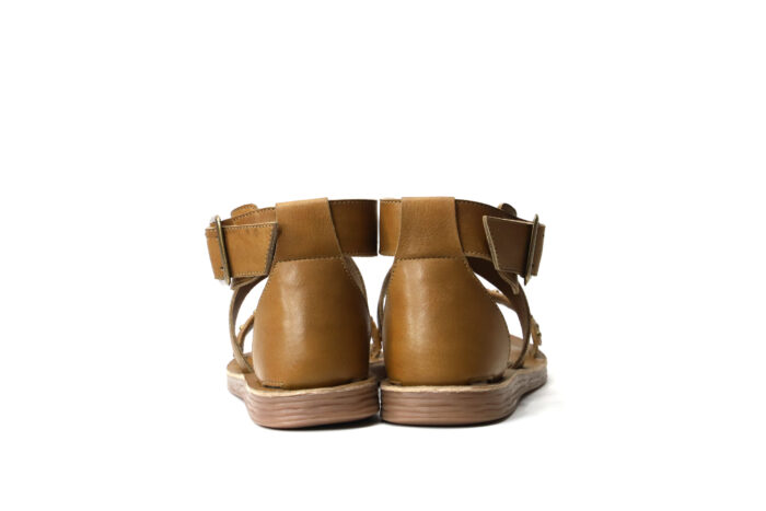 Kompanero Althea tobacco studded leather sandal back