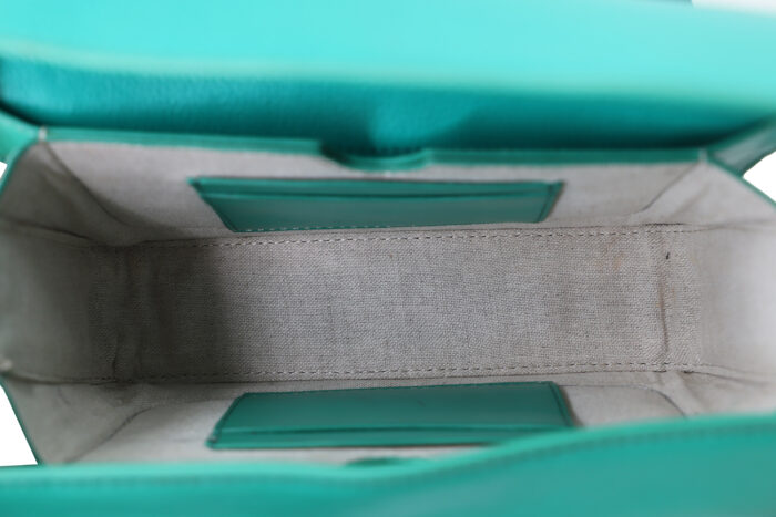 BIELLA | Crossbody - Image 11