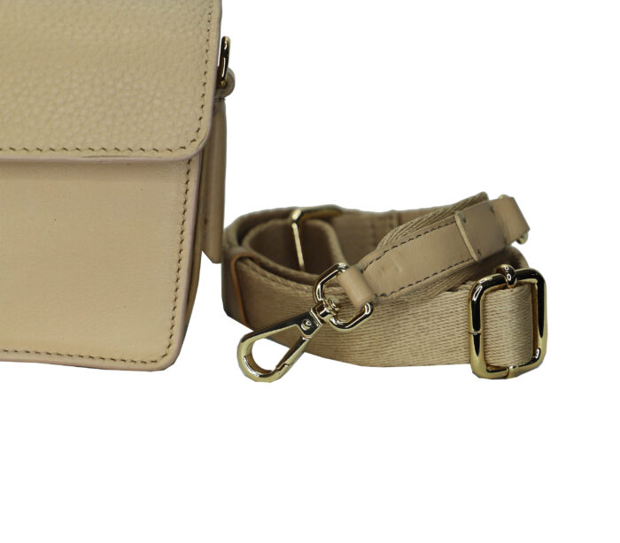 BIELLA | Crossbody - Image 7